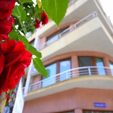 Apartment Shushi's *