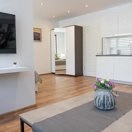 Shushi's Apartment *