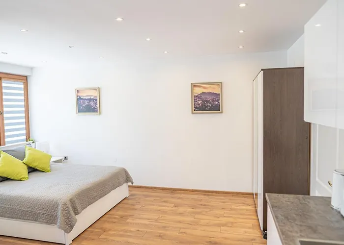 Shushi's Lägenhet *